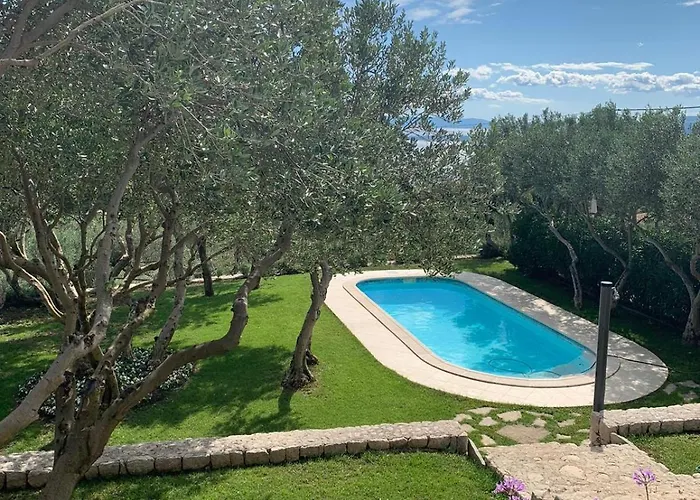 Tamaris S Privatnim Bazenom 700m Od Mora