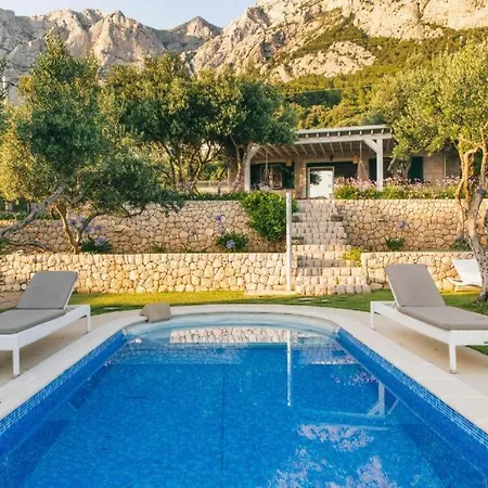 Villa Tamaris S Privatnim Bazenom 700m Od Mora *
