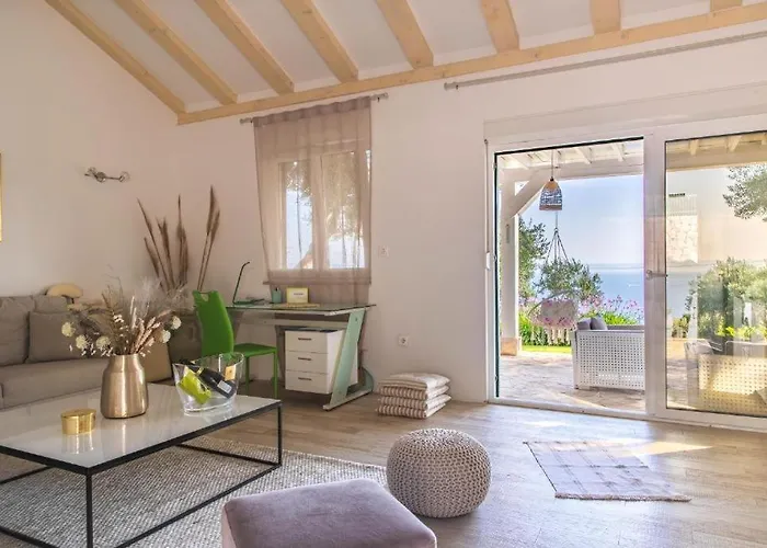 Villa Tamaris S Privatnim Bazenom 700m Od Mora Makarska