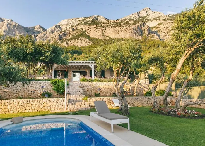 Villa Tamaris S Privatnim Bazenom 700m Od Mora